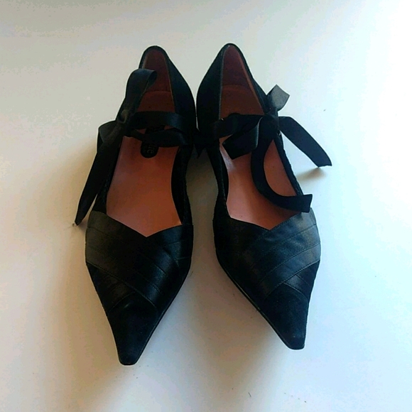 Accessories diffusion elegant shoes - Picture 1 of 9